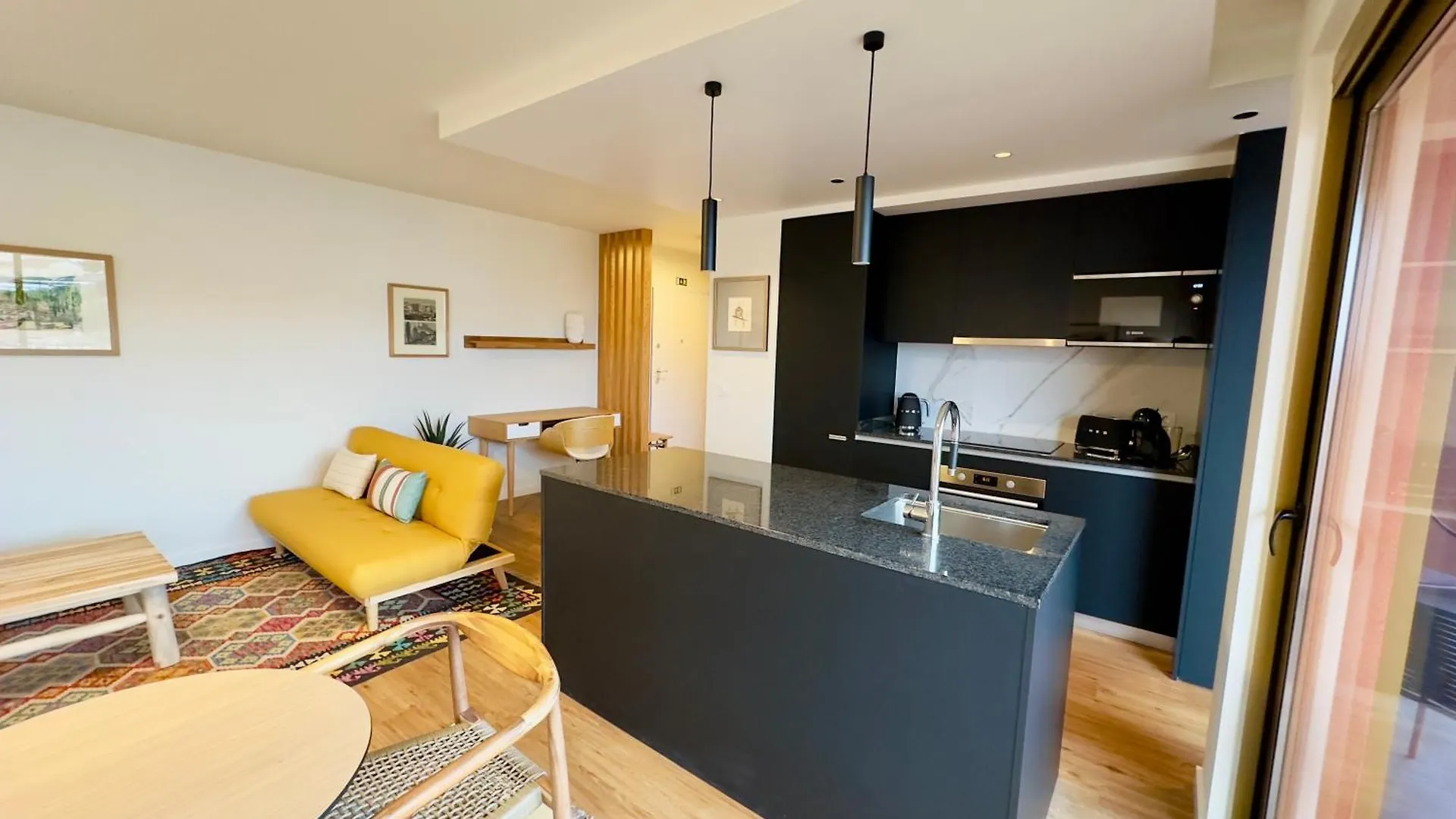 Colours By Madeira Best Apartments 푼샬 포르투갈